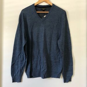 Club Room men’s merino wool v neck sweater